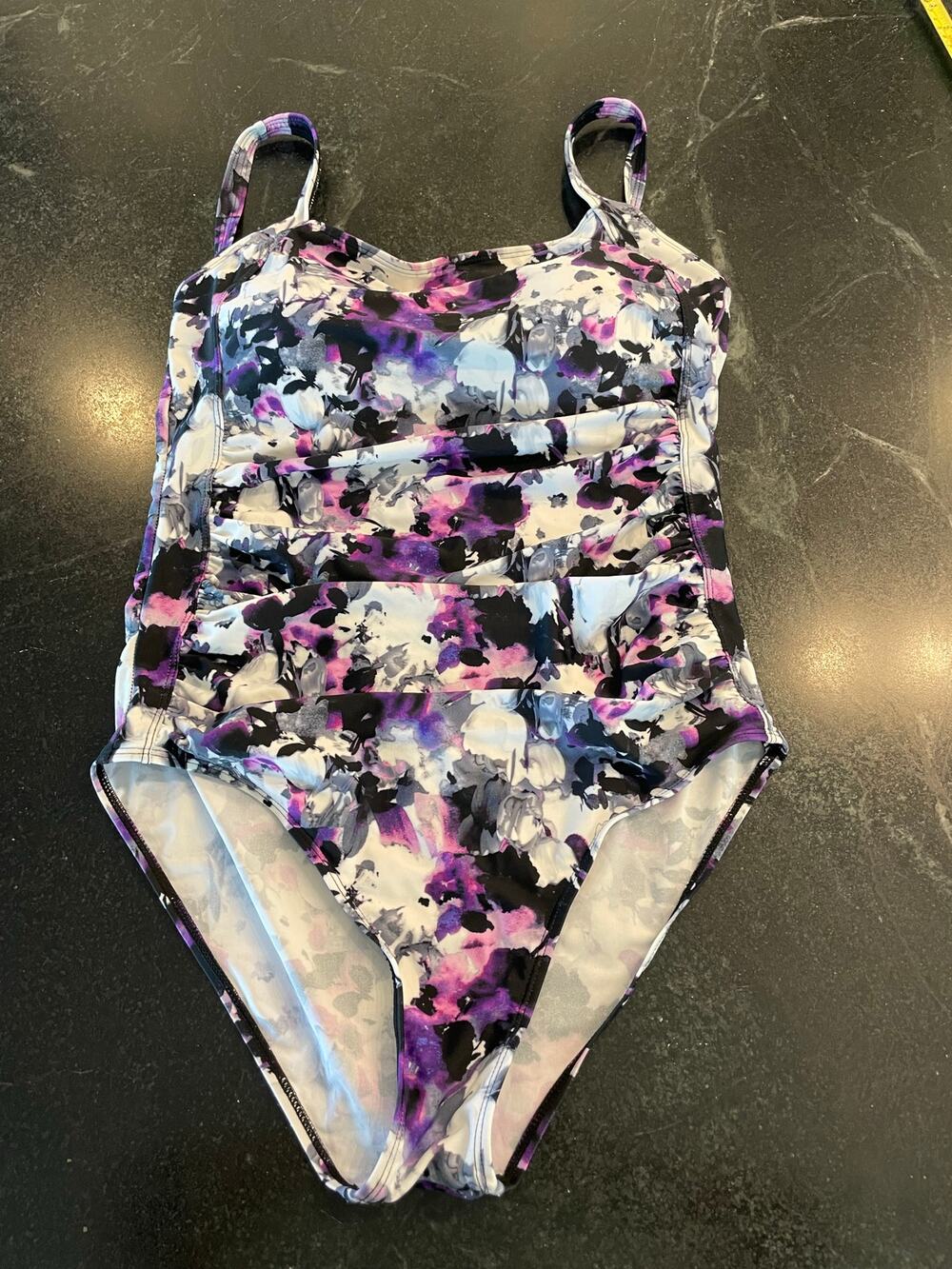 Upopby Women's padded one piece monokini US12 purple floral